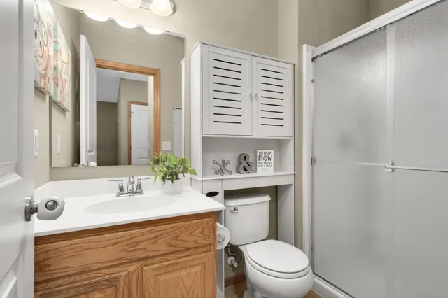 $2,300 | 15256 Maryland Avenue, Savage, MN 55378