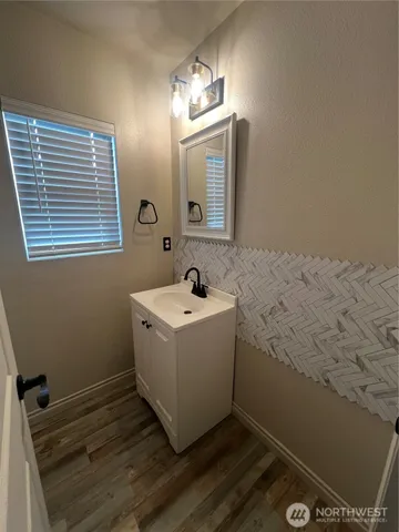 $565,000 | 3572 Hoffman Hill Boulevard, DuPont, WA 98327