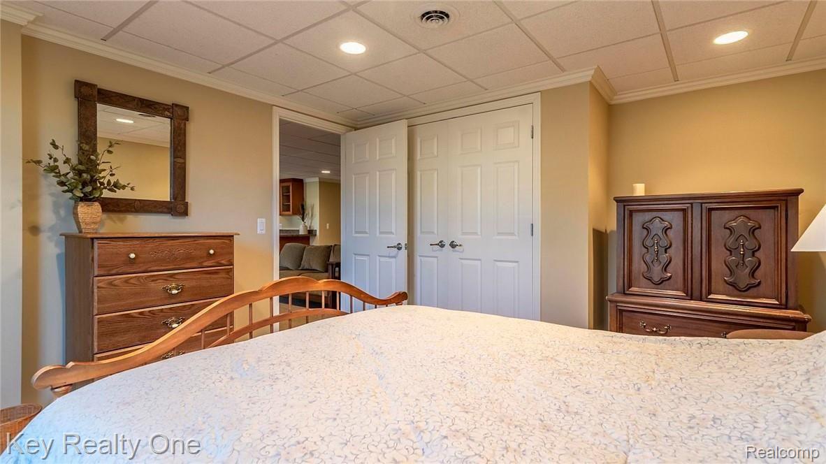 2790 Castlemartin Court Rochester, MI 48306 - Photo 49 of 64 059_42.jpg