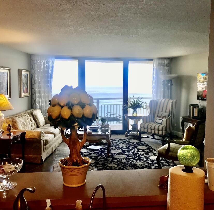 3000 North Ocean Drive, Unit PHE Singer Island, FL 33404 - Photo 20 of 120 60150300-6E5E-448B-B8C1-C58FF6BE6FC9