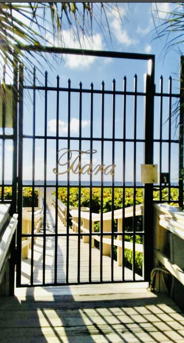 3000 North Ocean Drive, Unit PHE Singer Island, FL 33404 - Photo 32 of 120 Exit to Beach