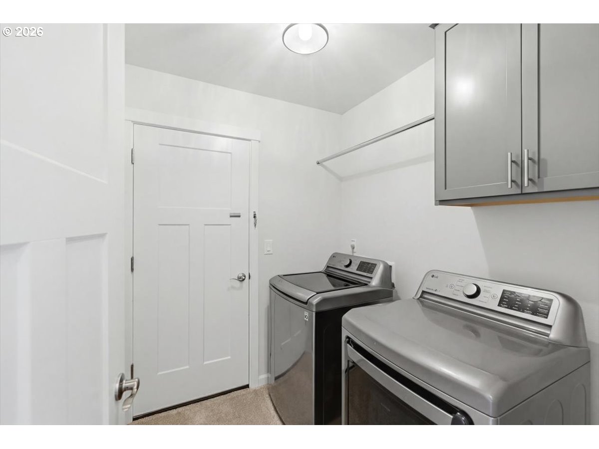 2046 Southeast Academy Street Dallas, OR 97338 - Photo 36 of 47 a utility room with dryer and washer