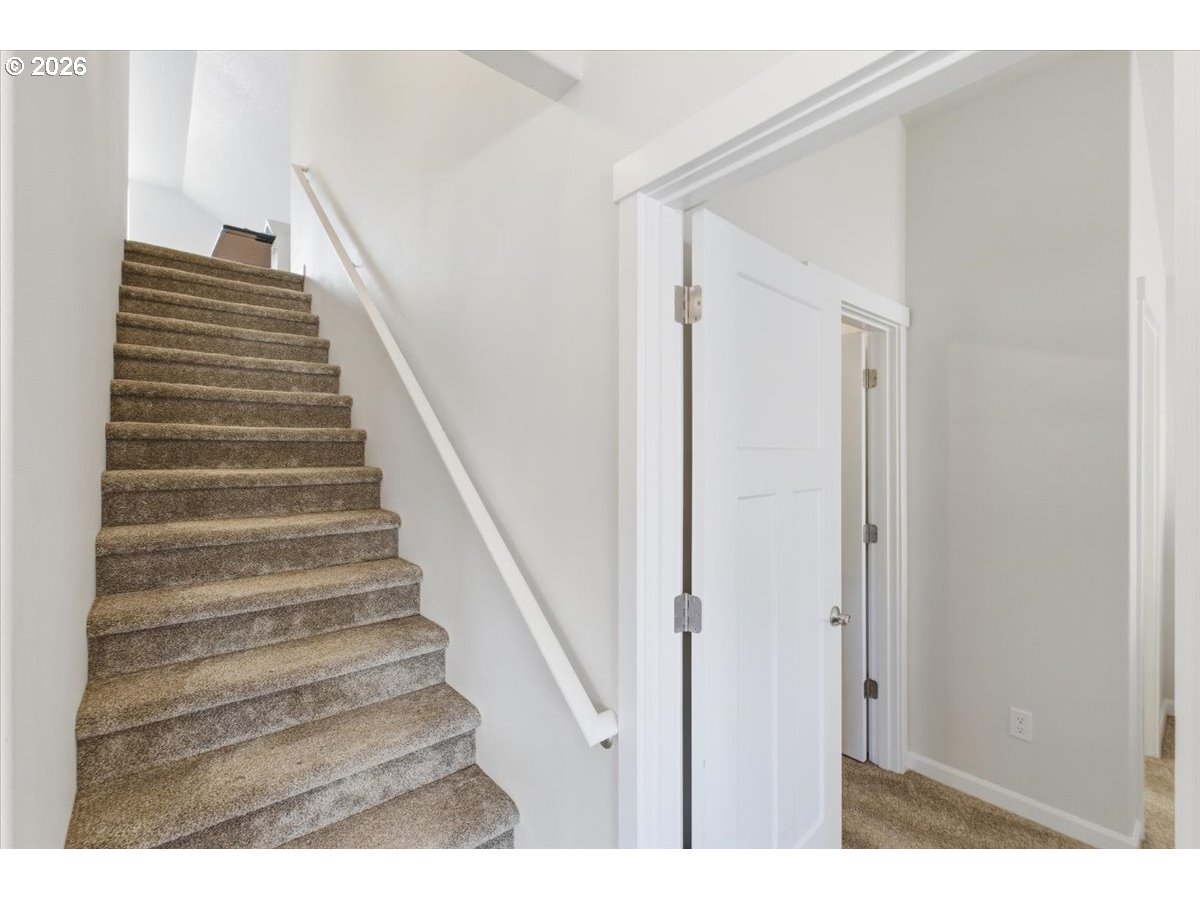 2046 Southeast Academy Street Dallas, OR 97338 - Photo 37 of 47 a view of entryway