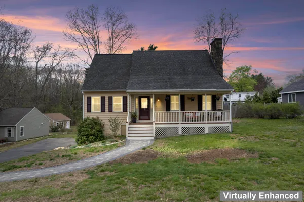 $590,000 | 7 Northam Drive, Dover, NH 03820