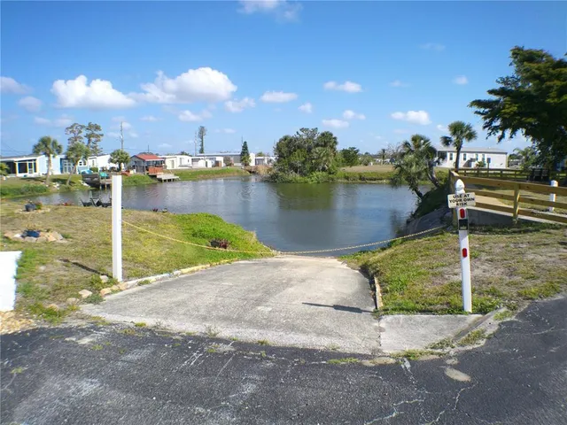 $99,333 | 1475 Flamingo Drive, Unit 333, Englewood, FL 34224