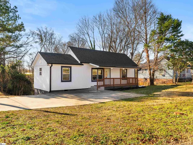 $292,000 | 320 Carney Street, Spartanburg, SC 29307
