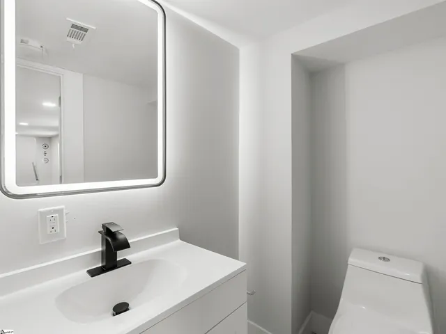 $292,000 | 320 Carney Street, Spartanburg, SC 29307