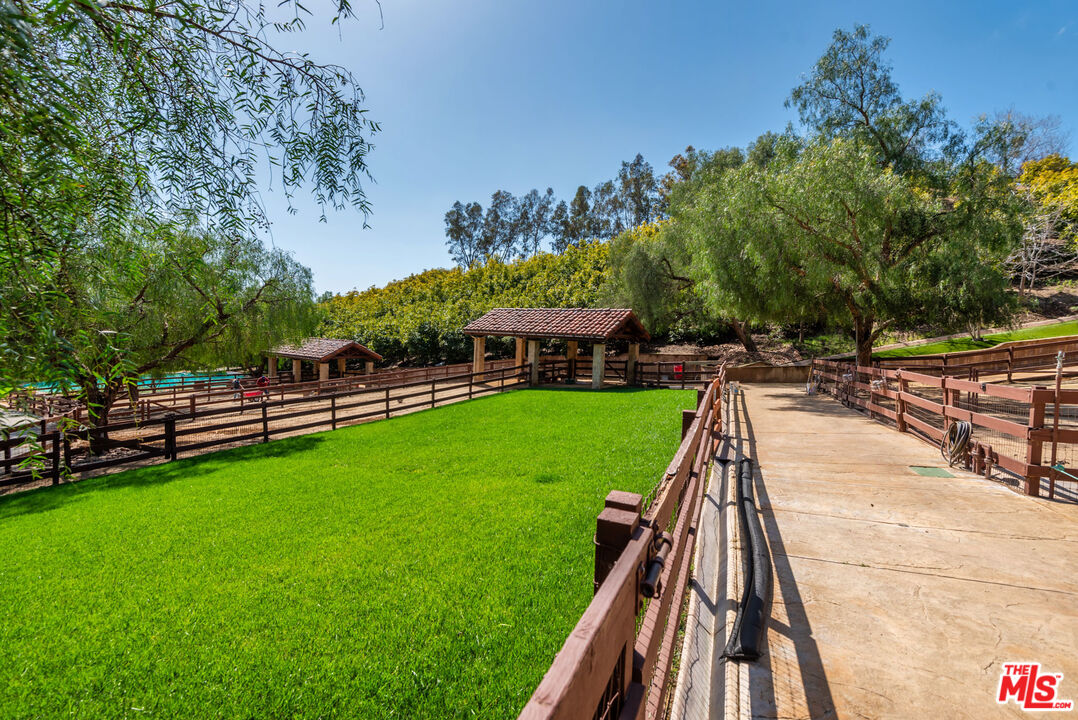 8018 Balcom Canyon Road Somis, CA 93066 - Photo 26 of 33 Gallery Image 26