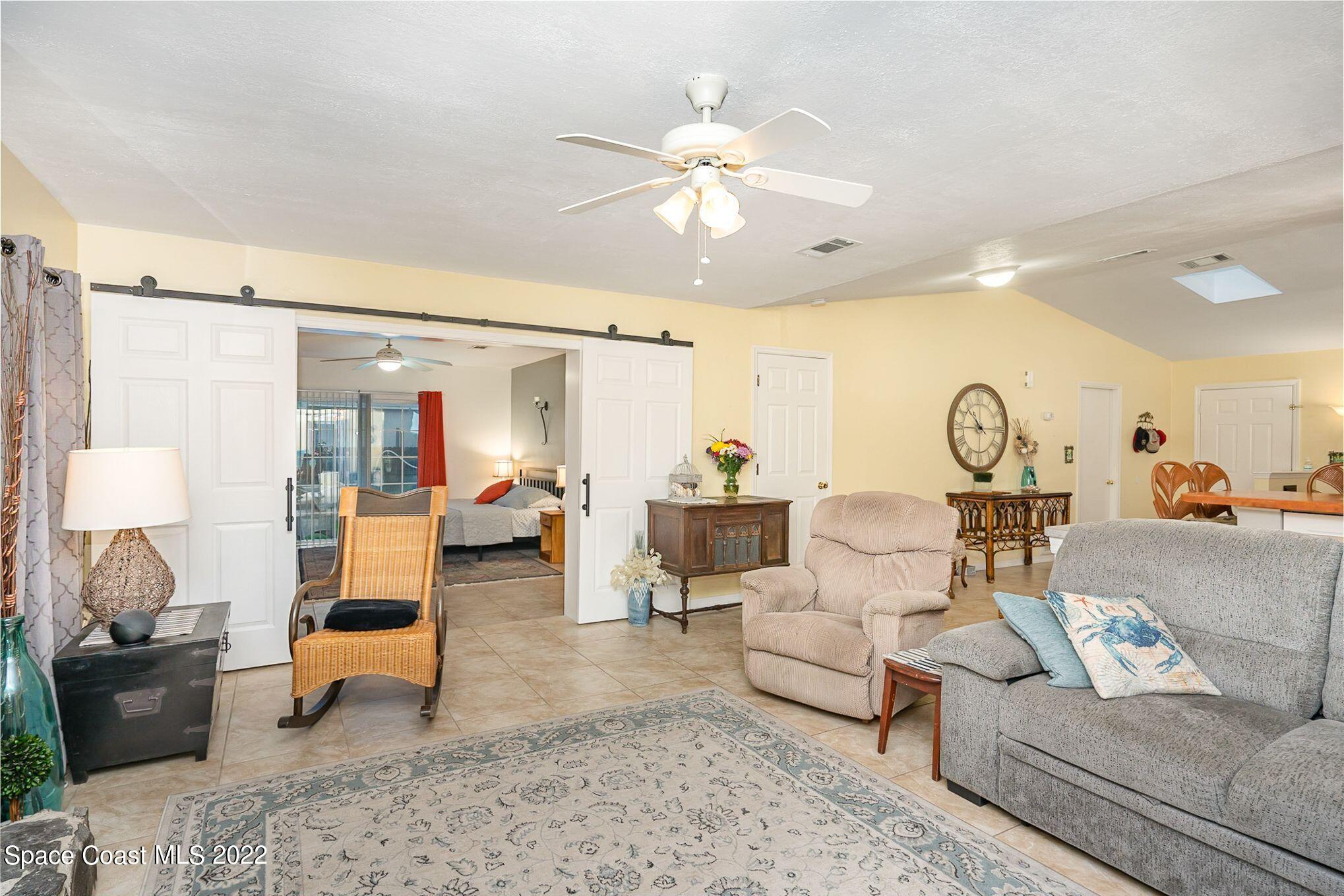 1088 Welch Road Southeast Palm Bay, FL 32909 - Photo 9 of 28 I5ZeeptM