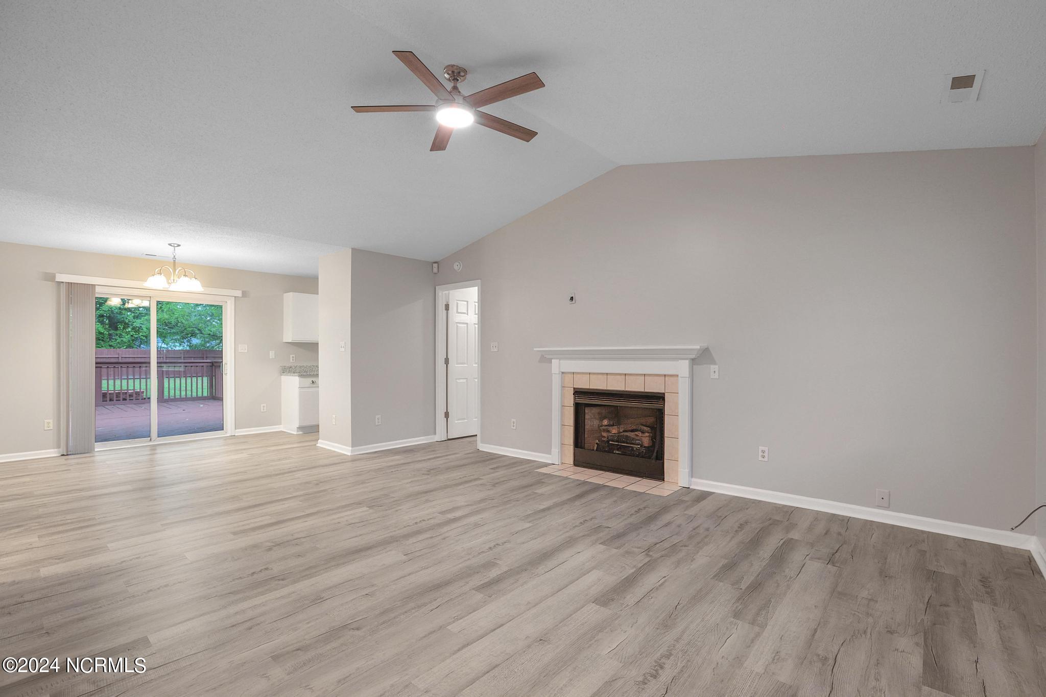 201 Bannermans Mill Road Richlands, NC 28574 - Photo 5 of 29 5