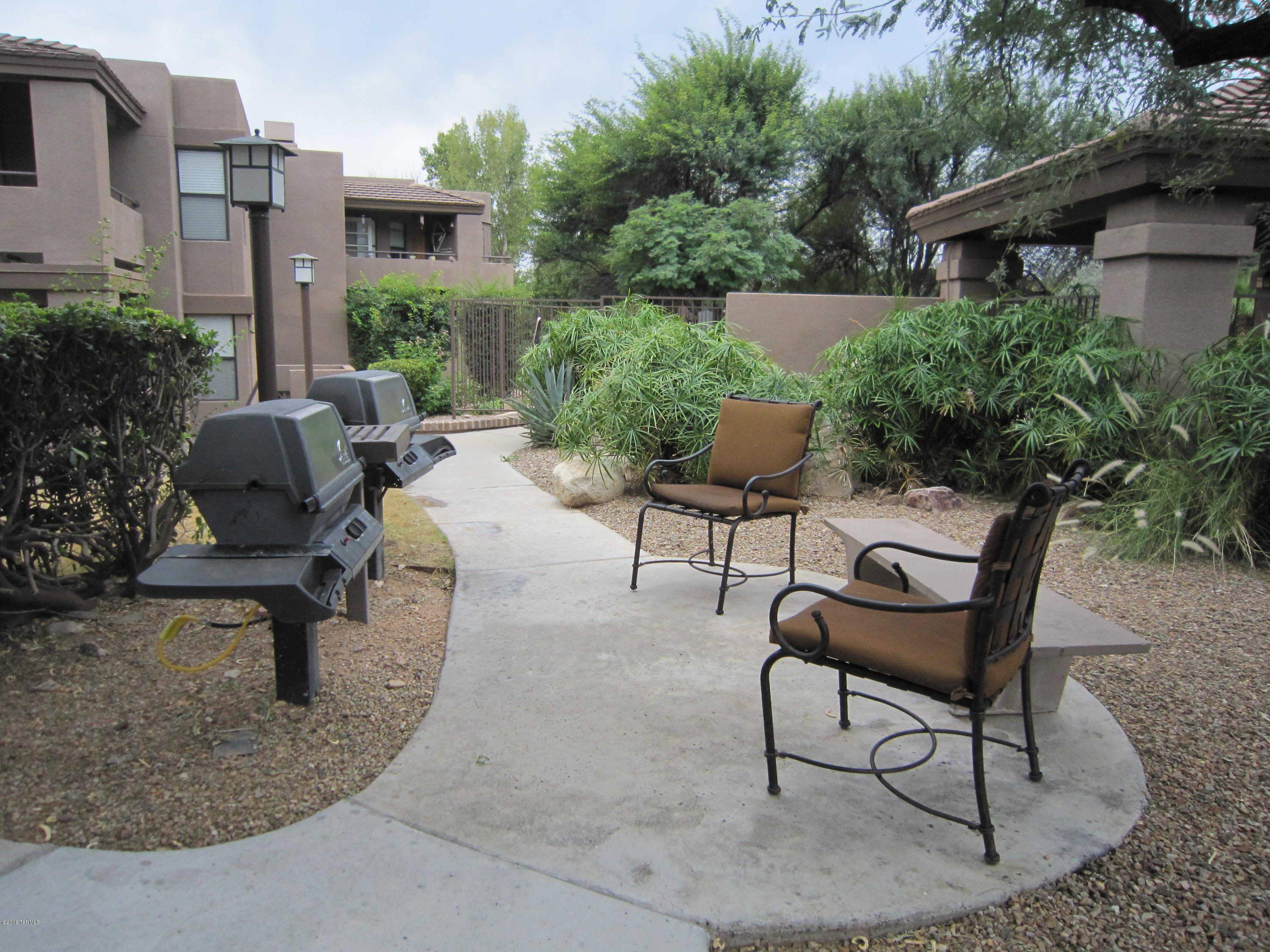 5855 North Kolb Road, Unit 9208 Tucson, AZ 85750 - Photo 15 of 17