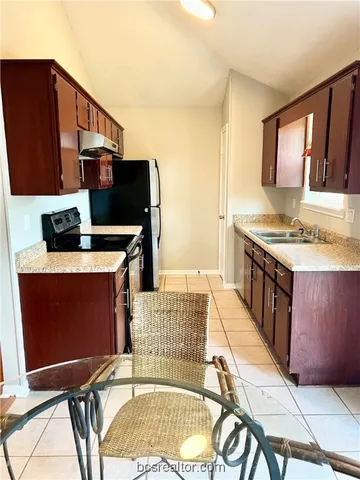 $1,800 | 3405 Dallis Drive, College Station, TX 77845