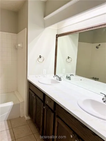 $1,800 | 3405 Dallis Drive, College Station, TX 77845