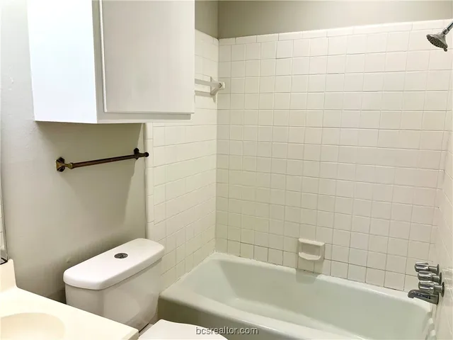 $1,800 | 3405 Dallis Drive, College Station, TX 77845