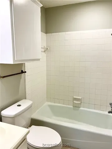 $1,800 | 3405 Dallis Drive, College Station, TX 77845