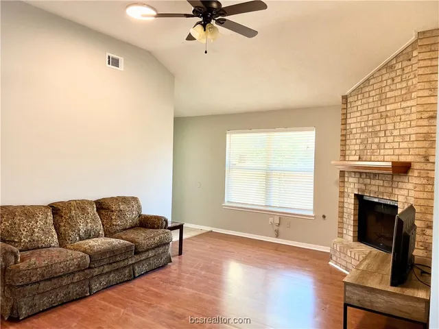 $1,800 | 3405 Dallis Drive, College Station, TX 77845