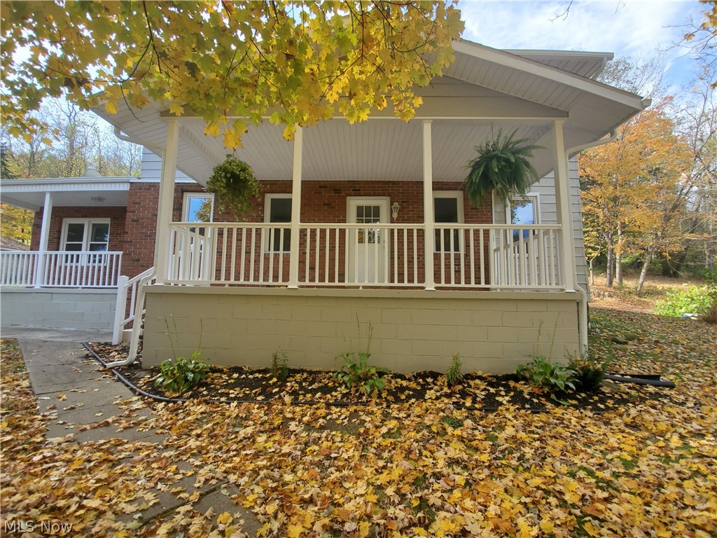 3970 Roxford Church Road Southeast Dennison, OH 44621 - Photo 2 of 21
