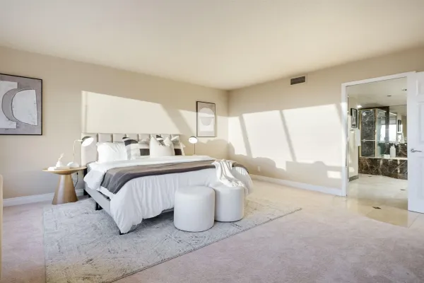 $949,800 | 230 West Laurel Street, Unit 303, San Diego, CA 92101