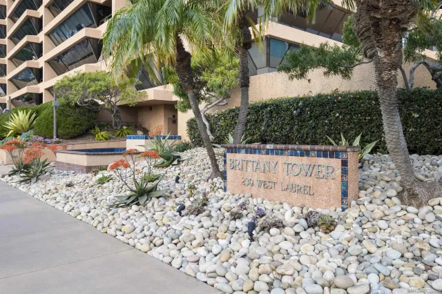 $949,800 | 230 West Laurel Street, Unit 303, San Diego, CA 92101