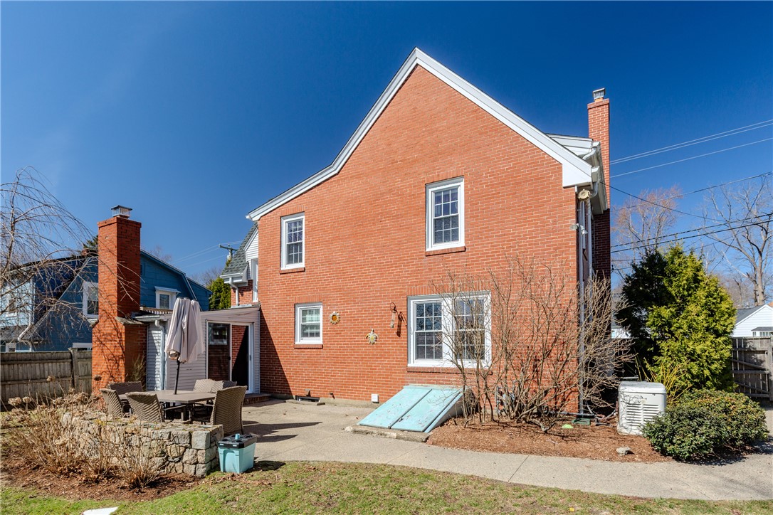 102 Pleasant View Road Warwick, RI 02888 - Photo 30 of 30 Gallery Image 30