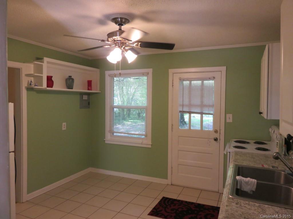 519 Manhasset Road Charlotte, NC 28209 - Photo 11 of 14