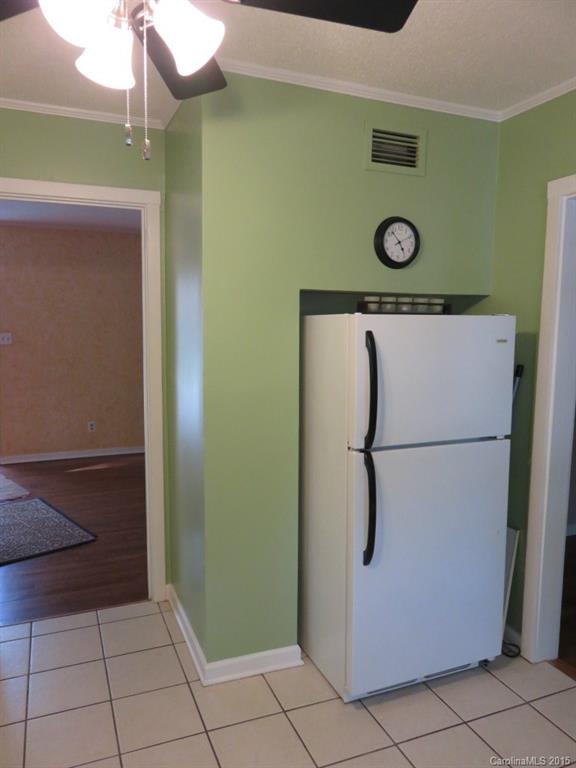 519 Manhasset Road Charlotte, NC 28209 - Photo 4 of 14