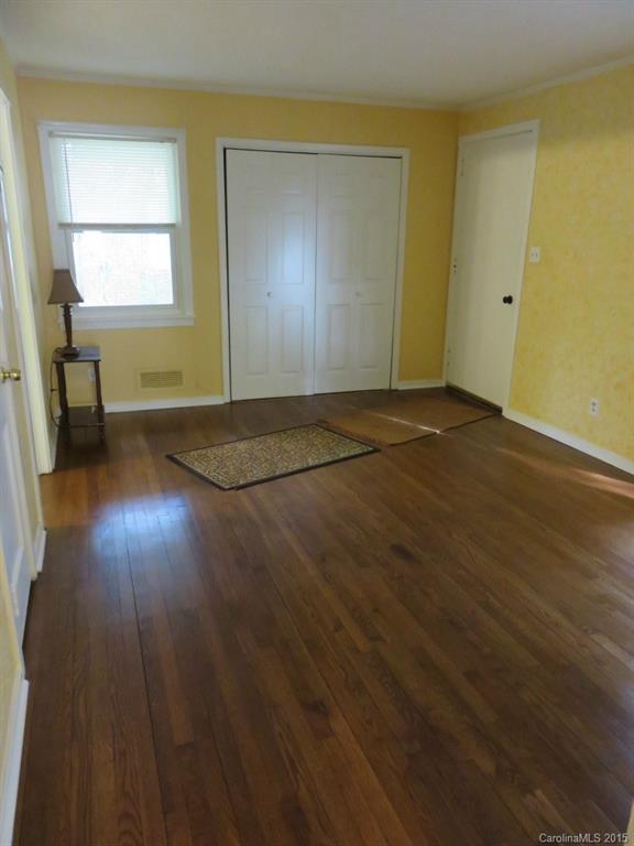 519 Manhasset Road Charlotte, NC 28209 - Photo 5 of 14