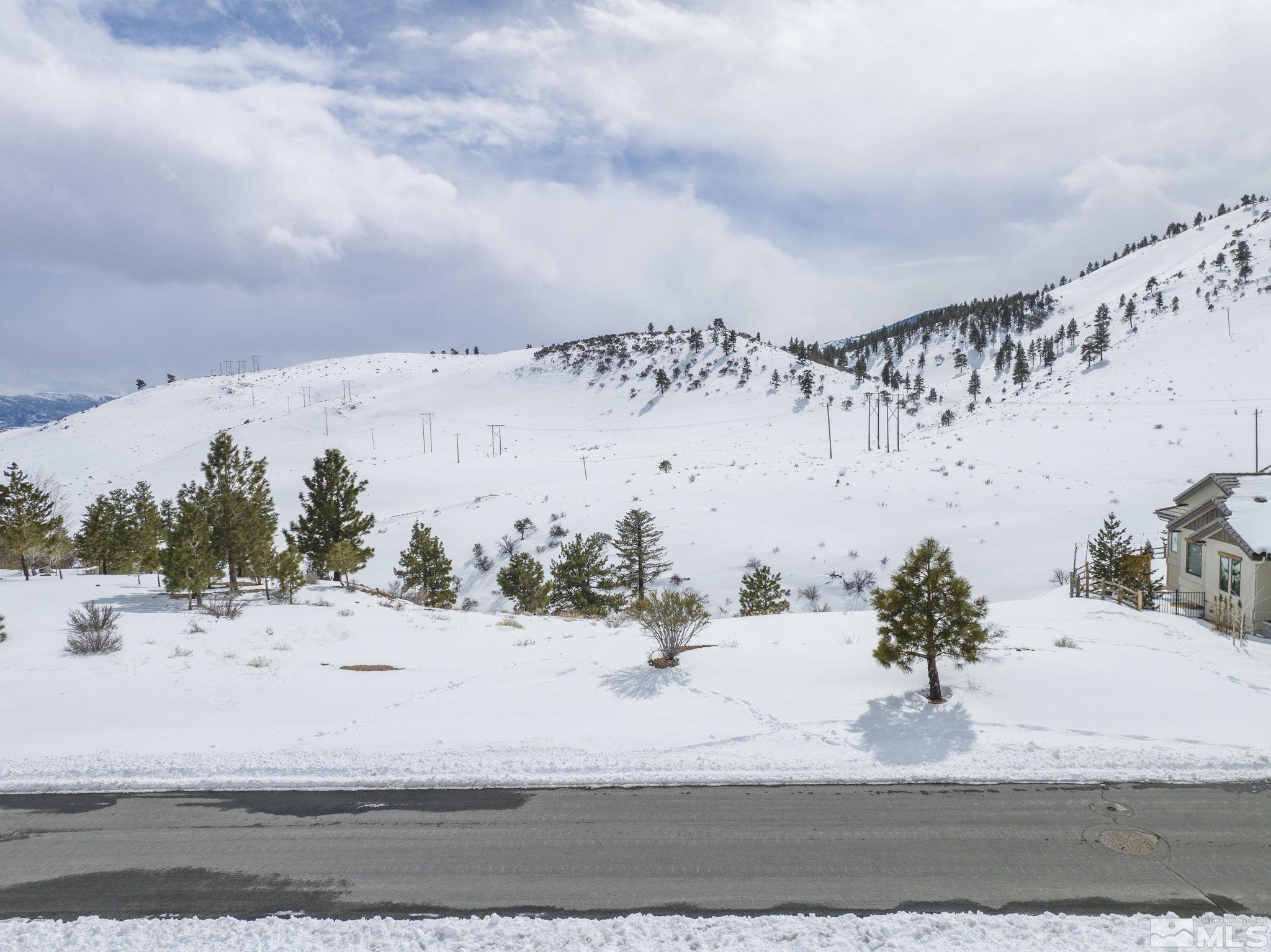 4935 Sierra Pine Drive, Unit 5 Reno, NV 89519 - Photo 4 of 16 Photo 4