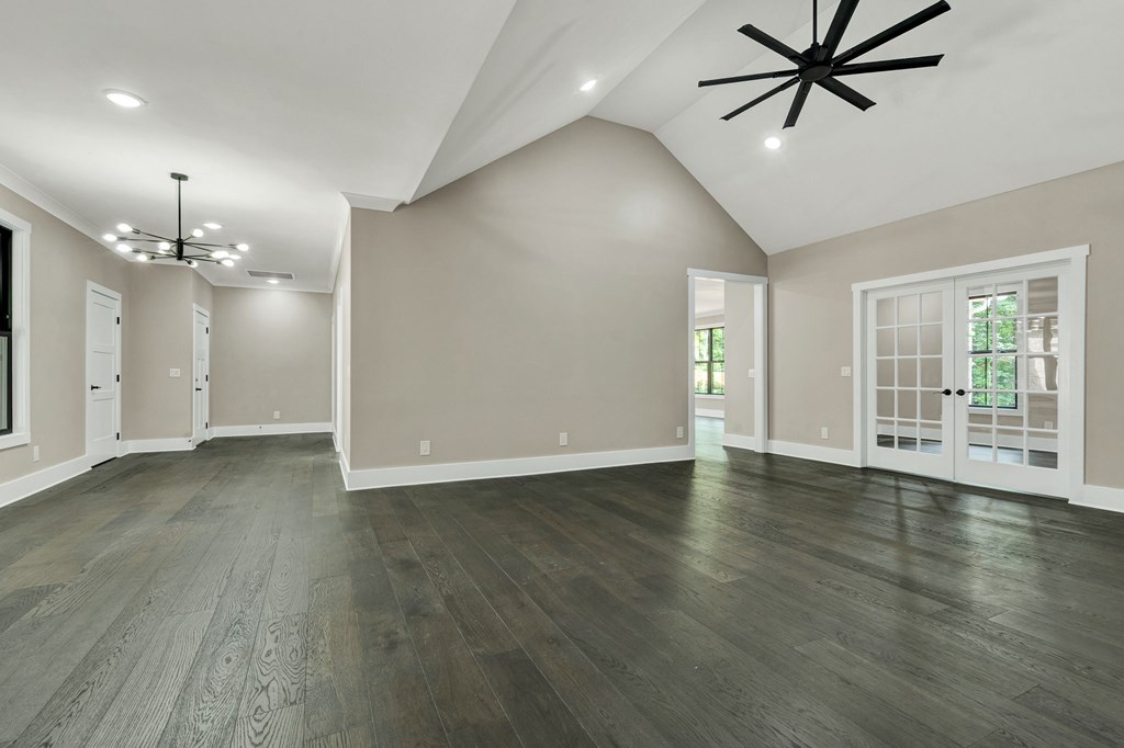 1696 Ridgeview Drive Dalton, GA 30720 - Photo 8 of 64 Gallery Image 8