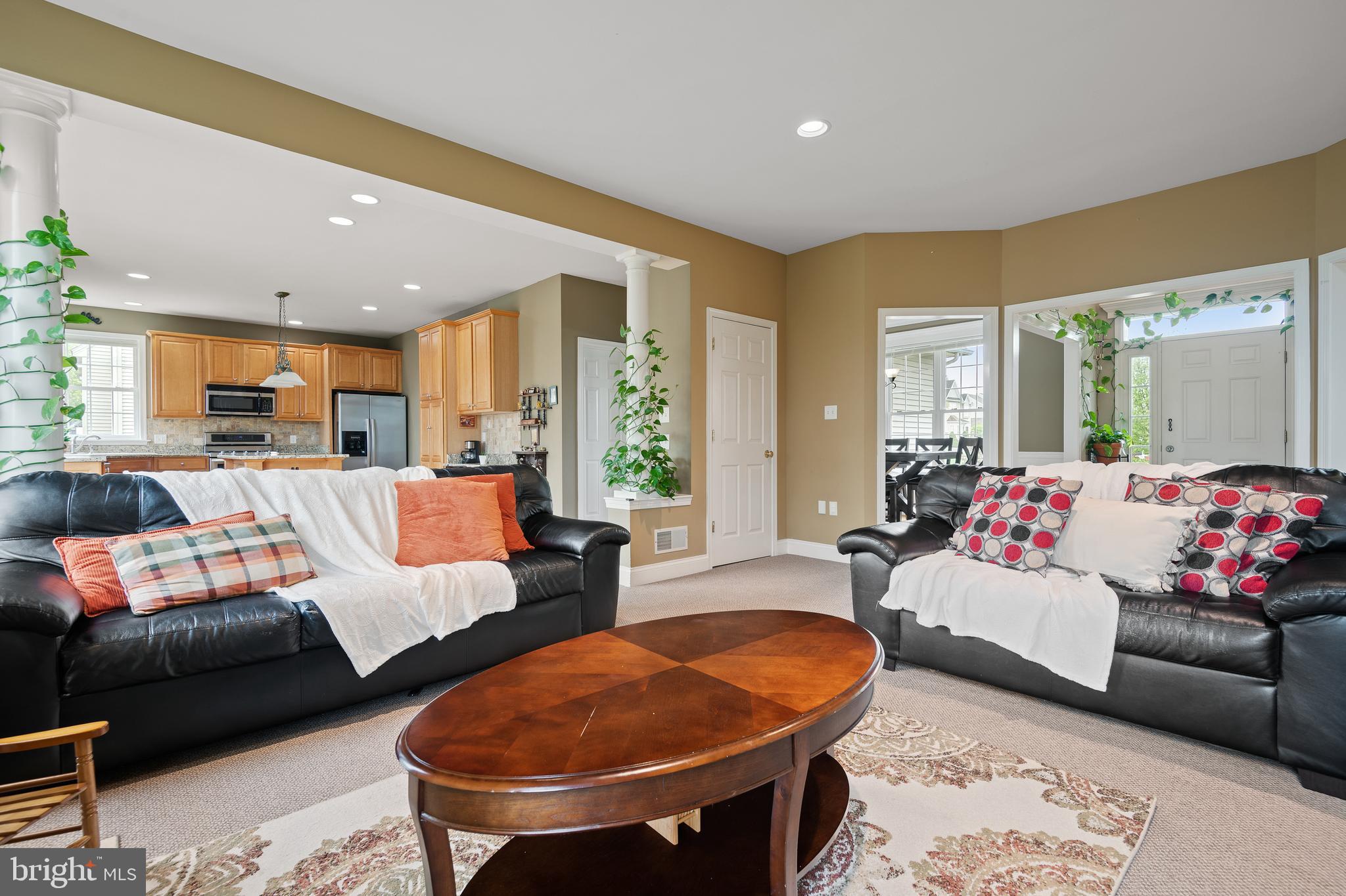 319 Squire Lane Lititz, PA 17543 - Photo 13 of 51 Family Room