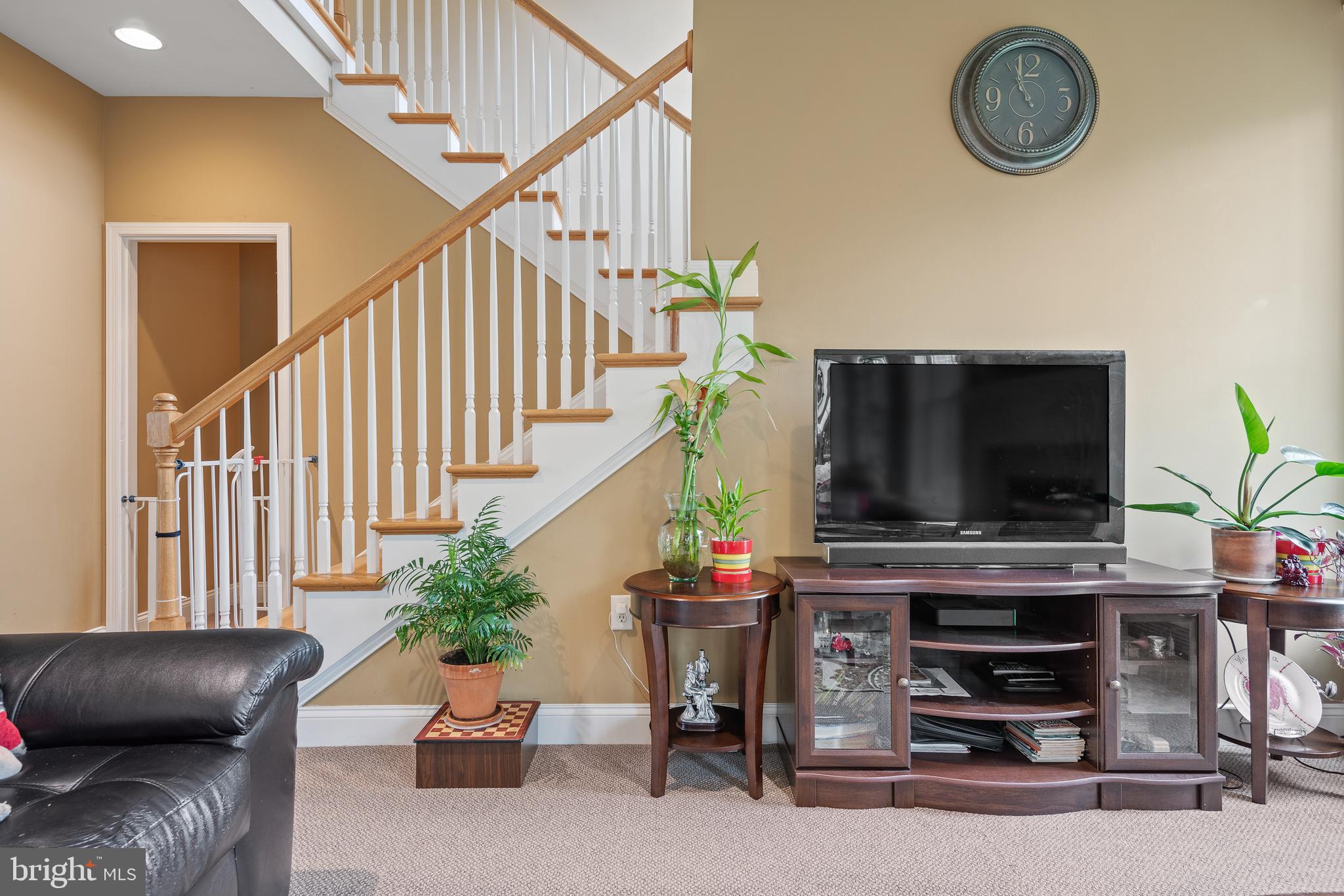 319 Squire Lane Lititz, PA 17543 - Photo 15 of 51 Family Room
