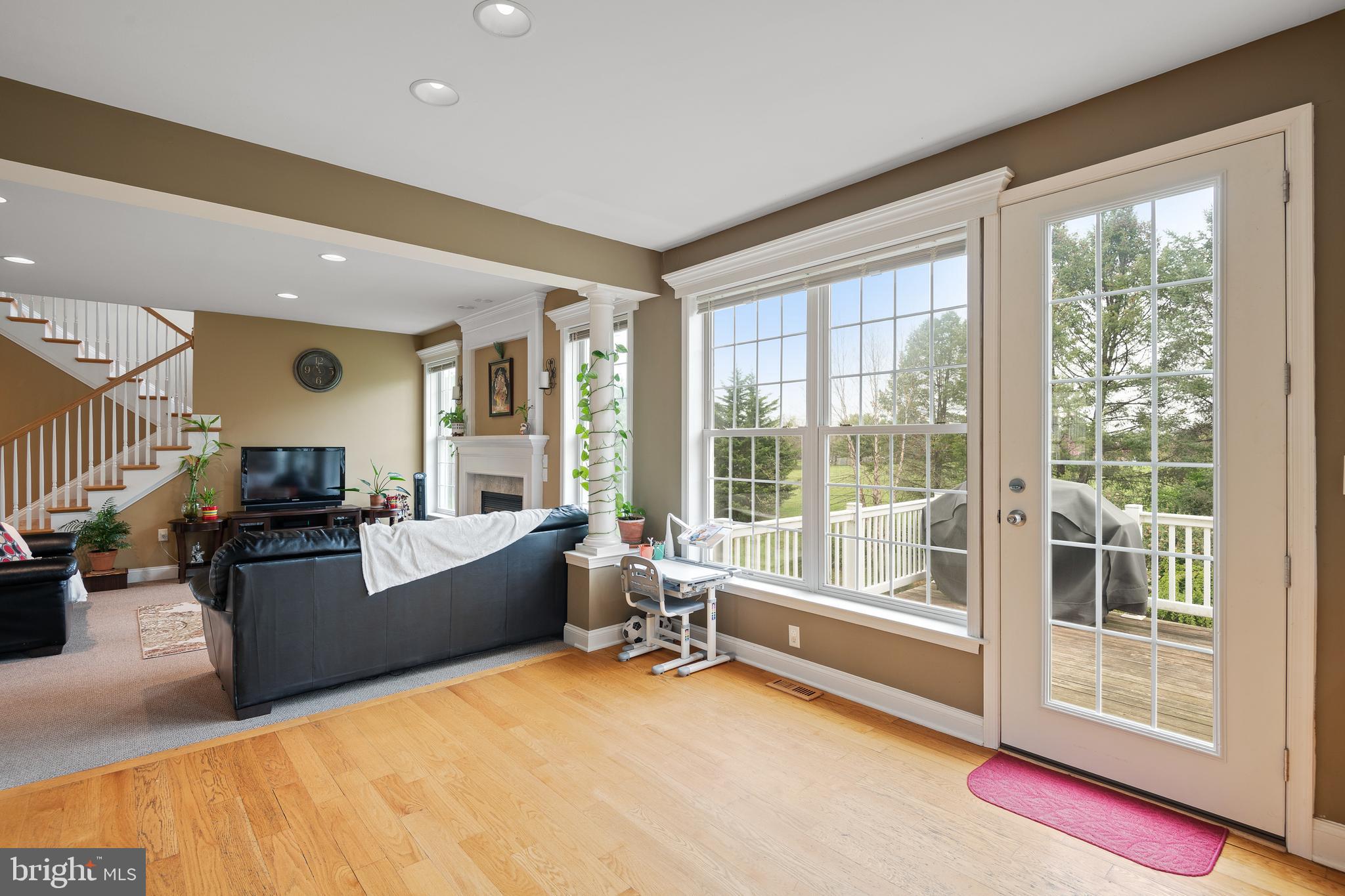 319 Squire Lane Lititz, PA 17543 - Photo 16 of 51 Breakfast Area
