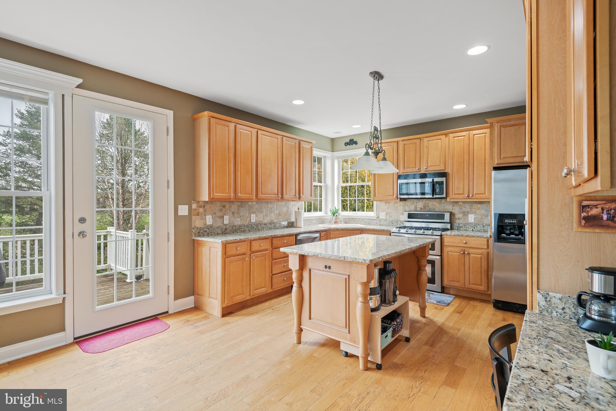 319 Squire Lane Lititz, PA 17543 - Photo 18 of 51 Kitchen