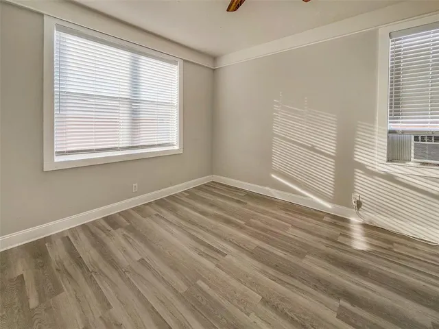 $1,495 | 408 Armada Road South, Unit 7, Venice, FL 34285