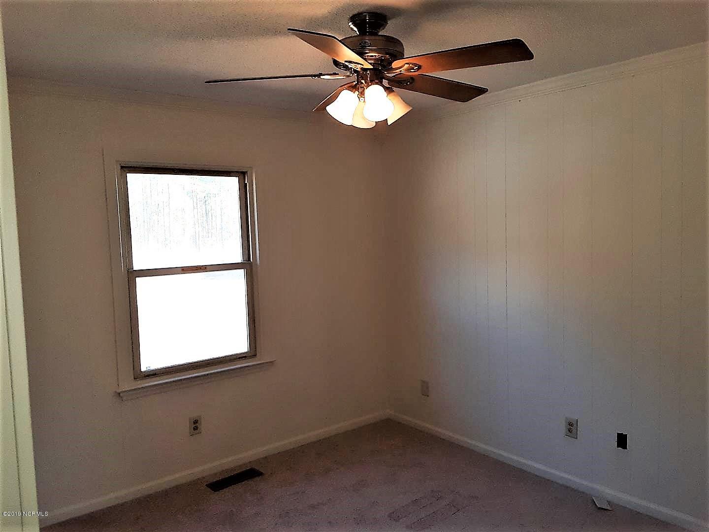3565 River Road Vanceboro, NC 28586 - Photo 15 of 17 Bedroom 1