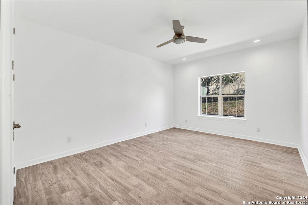 1303 Summerfield San Antonio, TX 78258 - Photo 19 of 27 Gallery Image 19