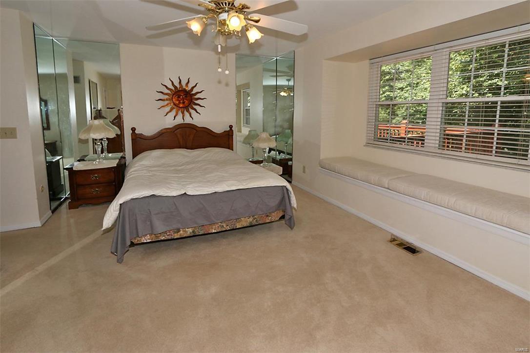 2 Green Ridge Court St. Peters, MO 63376 - Photo 11 of 25 Gallery Image 11