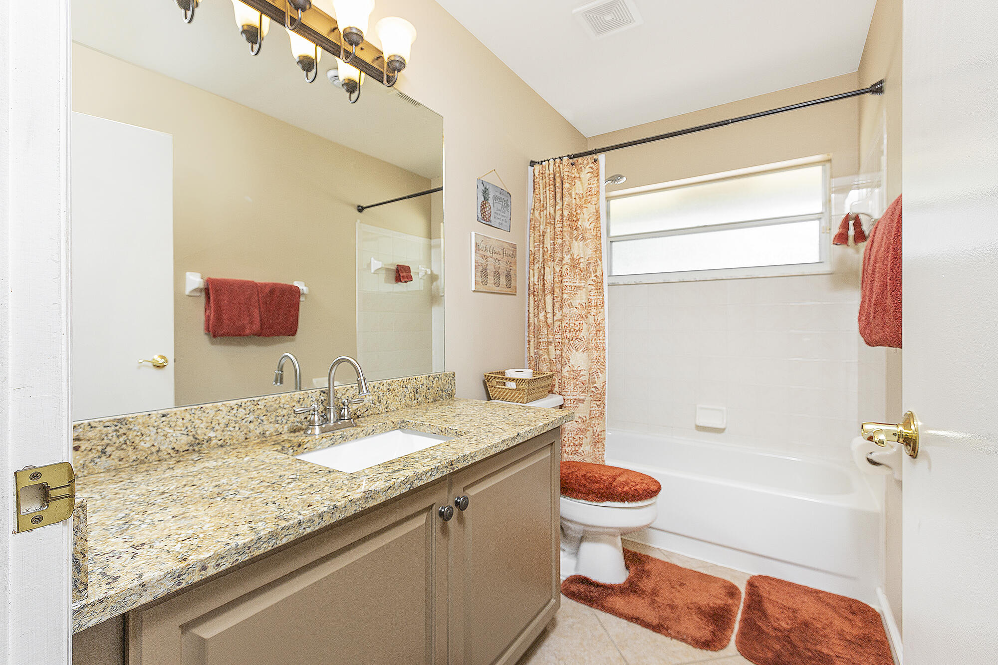 12898 Buckland Street Wellington, FL 33414 - Photo 24 of 35 25_Bathroom2