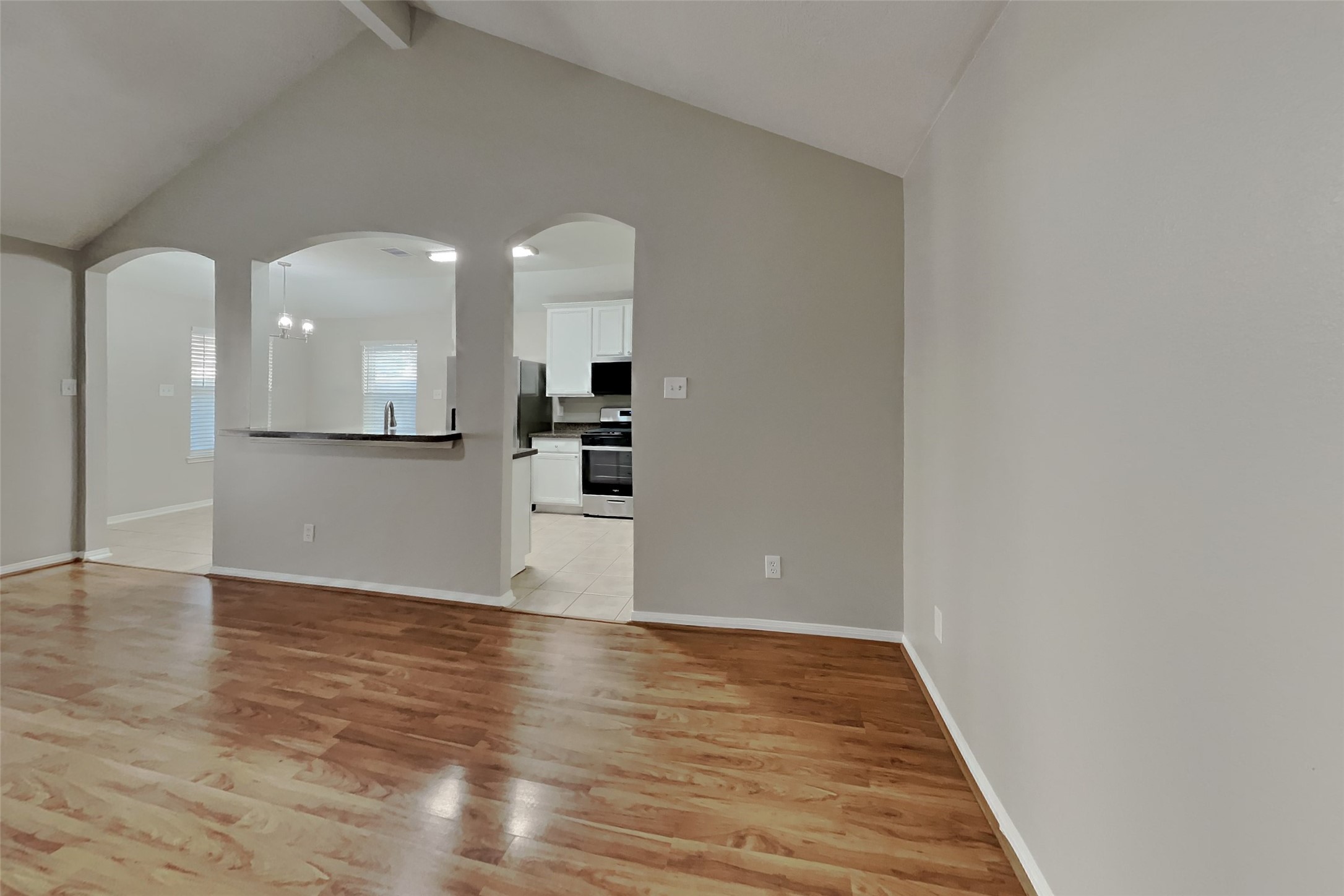 20607 Spring Aspen Lane Spring, TX 77388 - Photo 3 of 18 Gallery Image 3