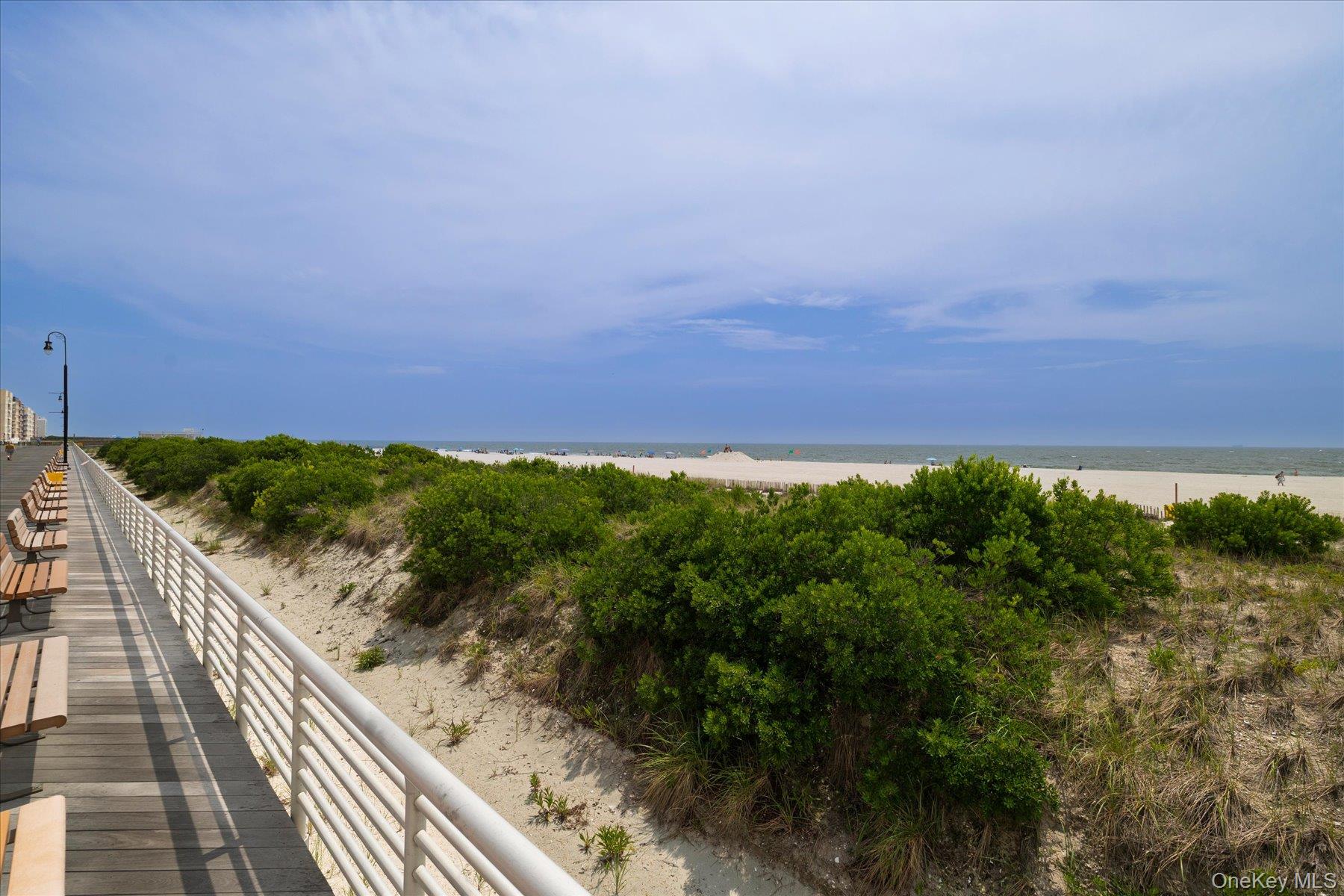 522 Shore Road, Unit 5G Long Beach, NY 11561 - Photo 24 of 30