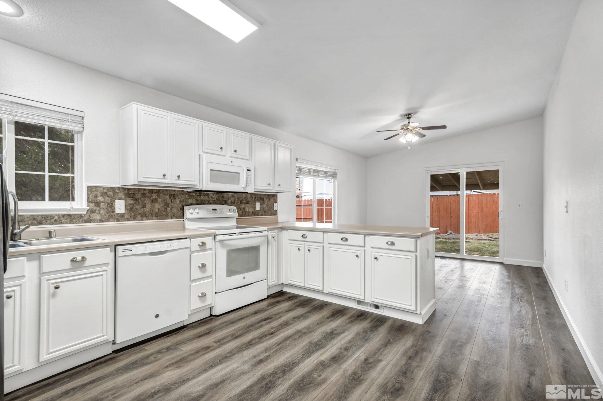 17945 Fonti Court Reno, NV 89508 - Photo 8 of 31 Photo 8