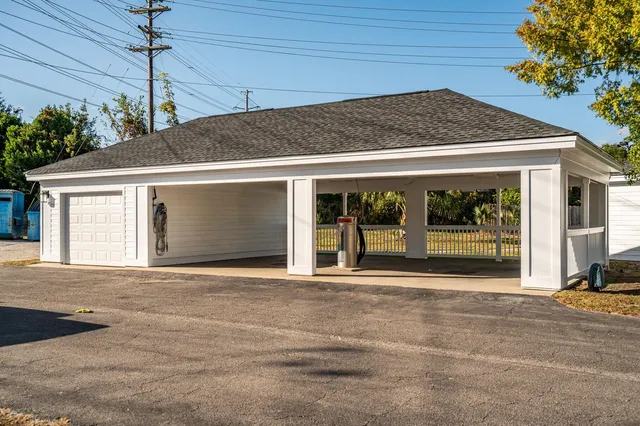 $2,000 | 1714 Chatelain Way, Mount Pleasant, SC 29464