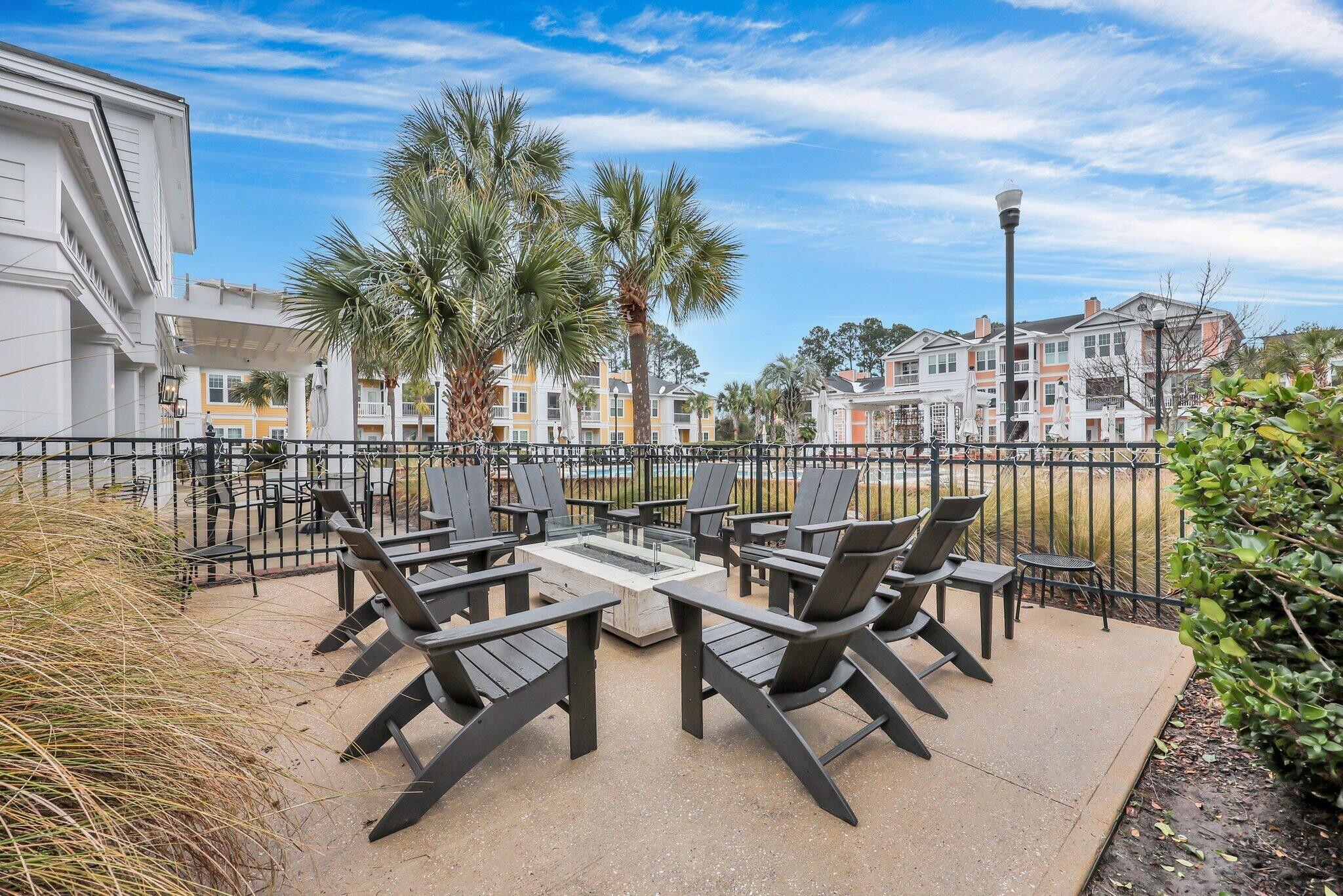 1714 Chatelain Way Mount Pleasant, SC 29464 - Photo 5 of 17 20250128181908732966000000-o