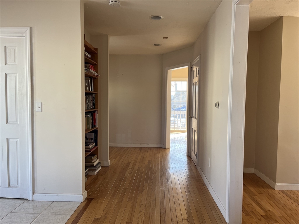 10 George Street Shrewsbury, MA 01545 - Photo 11 of 35