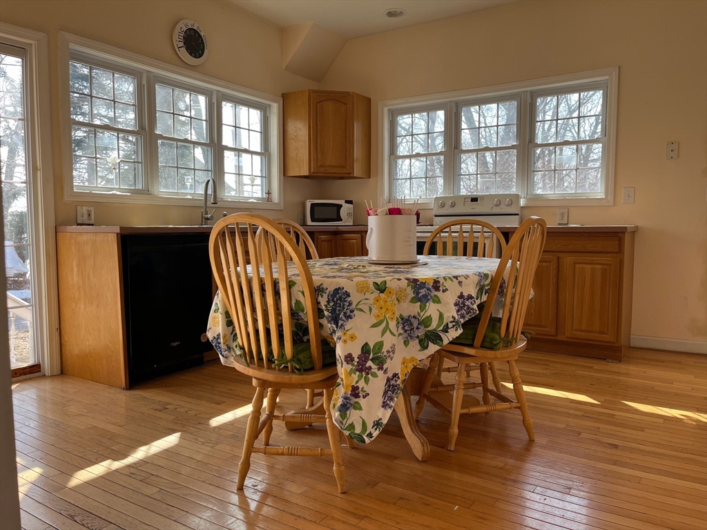 10 George Street Shrewsbury, MA 01545 - Photo 14 of 35