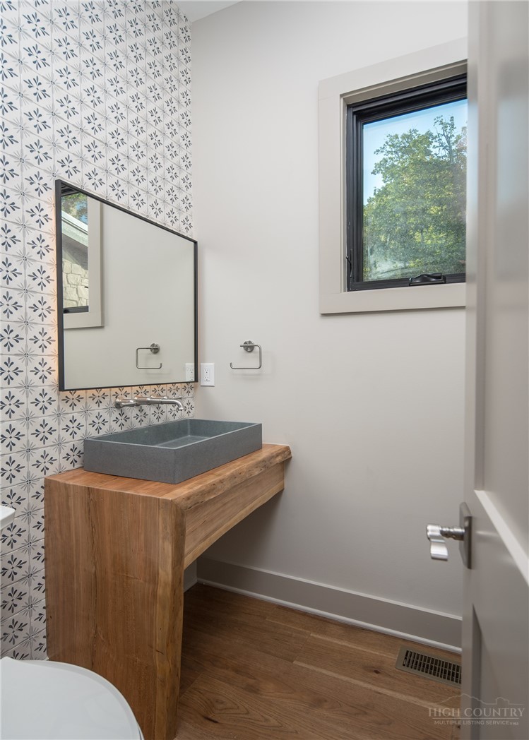 1181 Goldenrod Road Boone, NC 28607 - Photo 12 of 50 Gallery Image 12