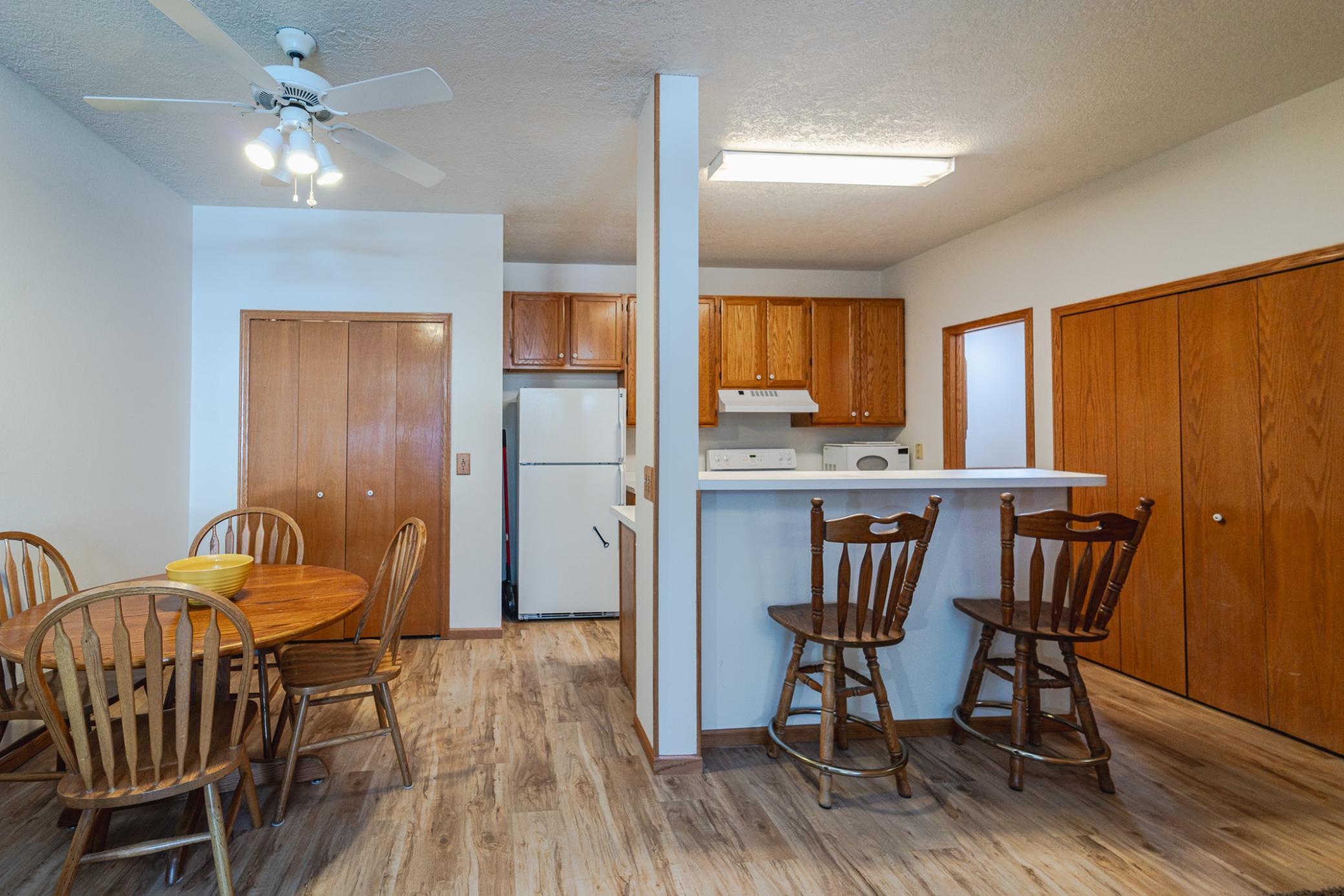 15554 Garnet Way Apple Valley, MN 55124 - Photo 9 of 27