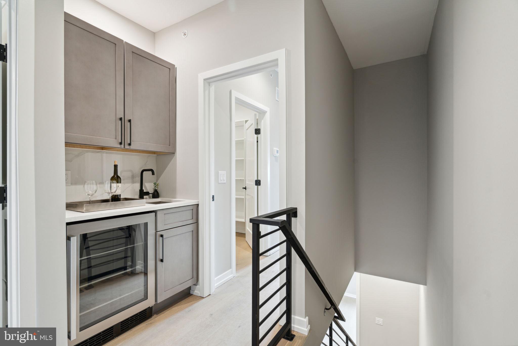 2249 Pemberton Street Philadelphia, PA 19146 - Photo 20 of 42