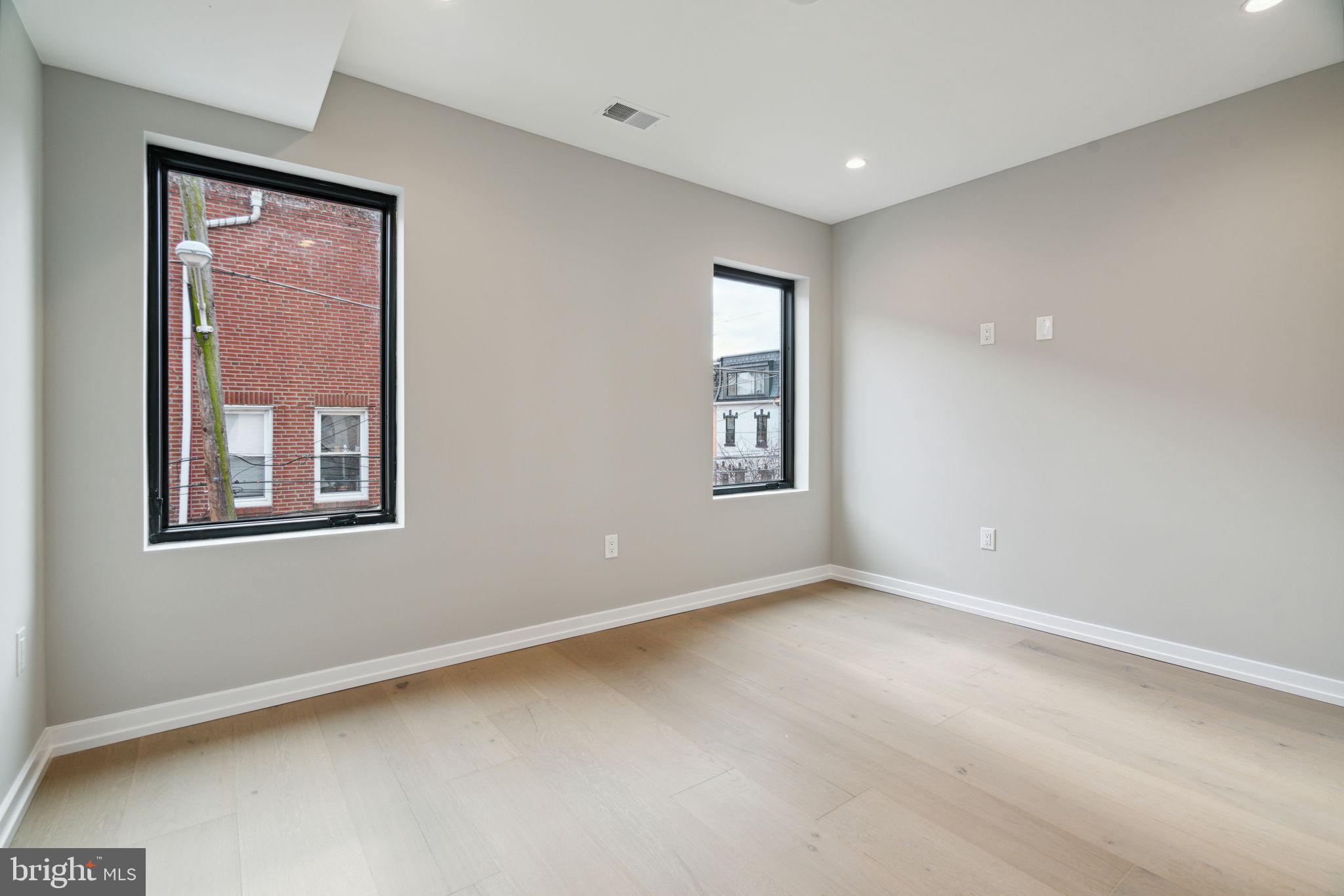 2249 Pemberton Street Philadelphia, PA 19146 - Photo 21 of 42