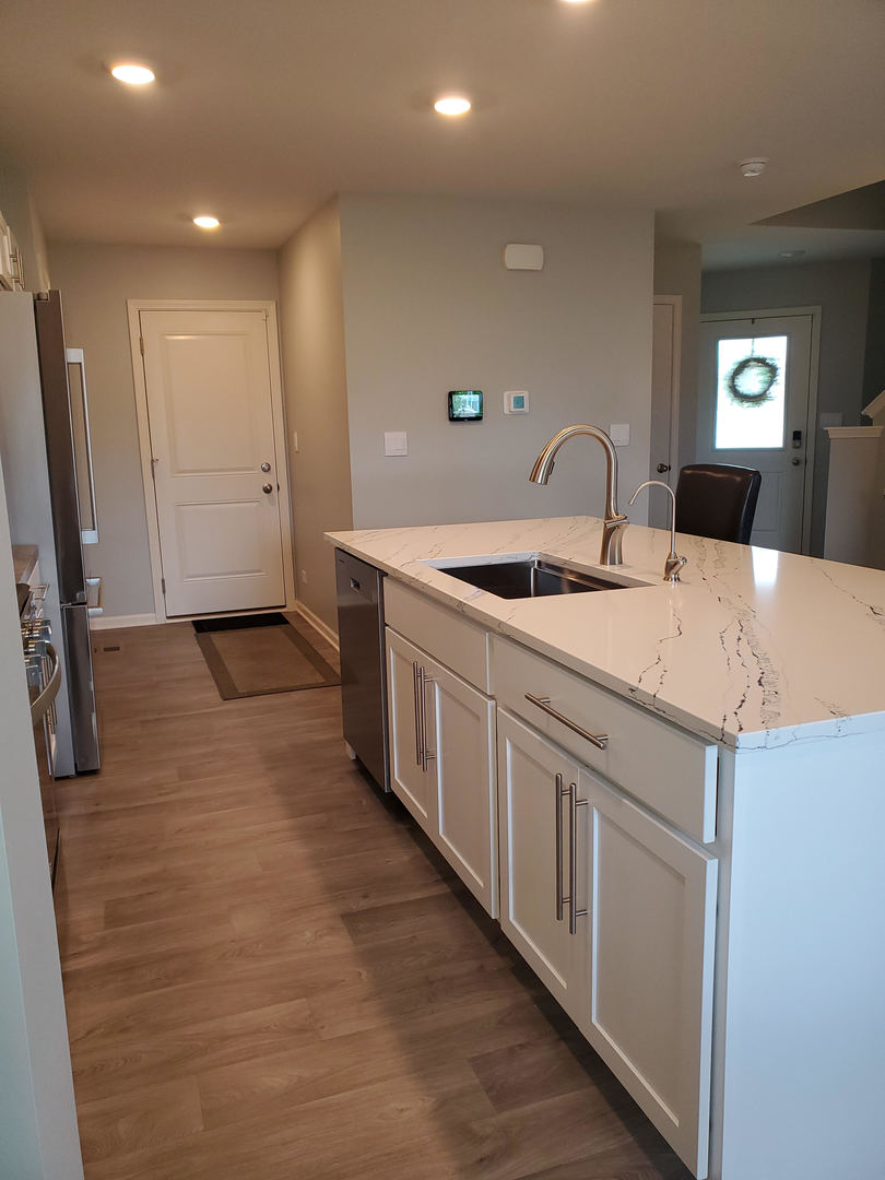 754 Westbury Drive Cary, IL 60013 - Photo 17 of 46